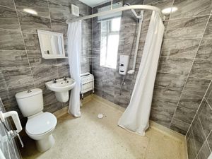 Wet room- click for photo gallery